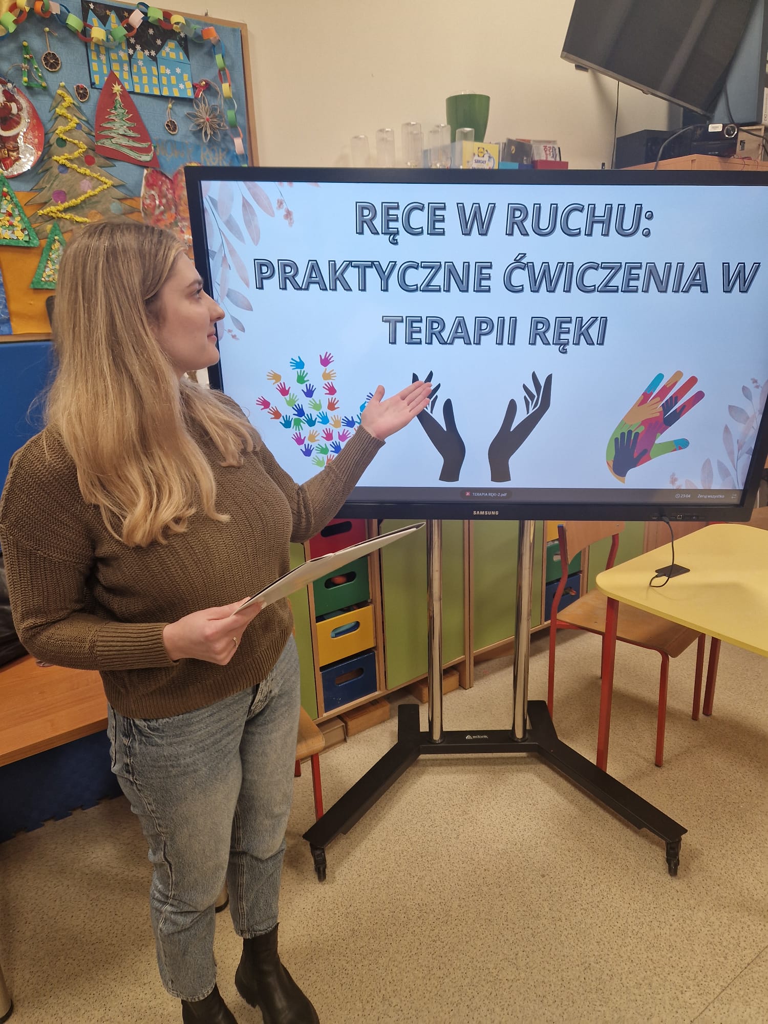 RĘCE W RUCH - SZKOLENIE DLA NAUCZYCIELI - Zespół Szkół Specjalnych nr 6
